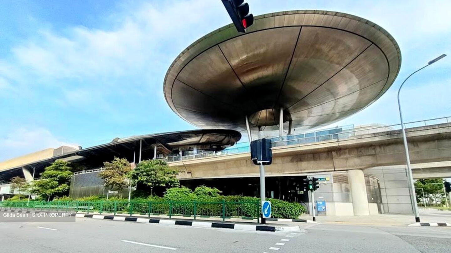 Jalan Tiga Ratus (D16), Terrace #498292951